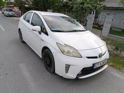 Toyota Prius 3, 2013