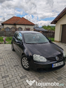 Volkswagen Golf V 1.9tfi