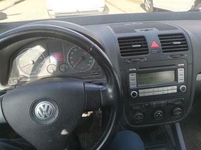 Vw Golf 5 1.4 Mpi