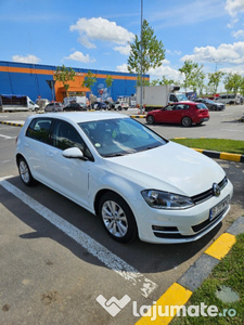 Volkswagen Golf 1.6 TDI DPF BMT DSG Comfortline