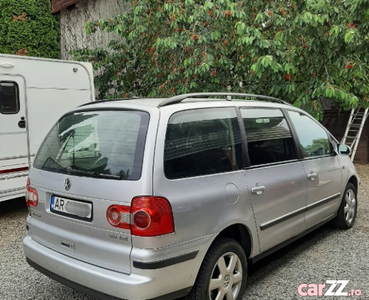 Vw Sharan 2.0 Tdi 140 cp 7 locuri