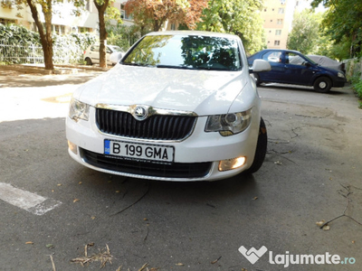 Skoda Superb Limusine