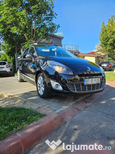 Renault Grand Scenic 7 locuri