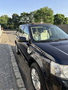 Land Rover Freelander 2