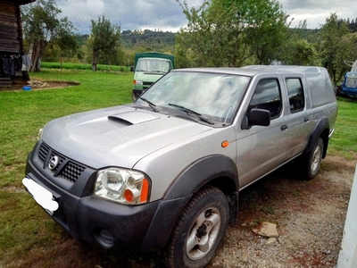 Nissan Navara D22