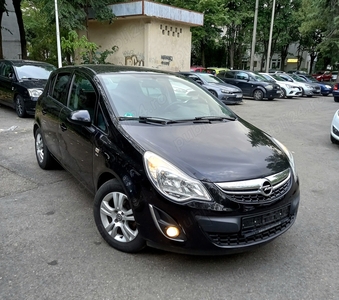 OPEL CORSA 2012 model SATELITE