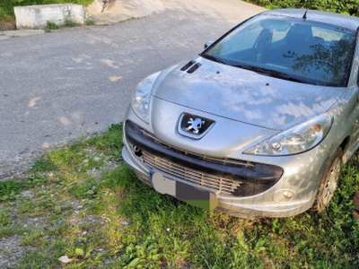 Peugeot 206+/ 10.2009 1.1