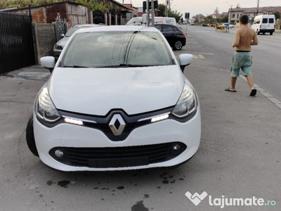 Renault clio 4 2015