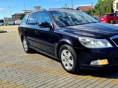 SKODA Octavia 2