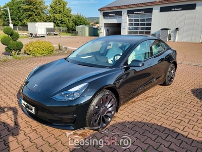 Tesla Model 3 Allradantrieb mit Dualmotor Performance