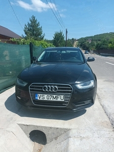 vând Audi a4 b8