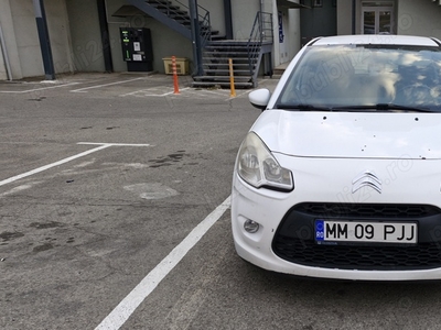 Vând Citroen C3 din 2010