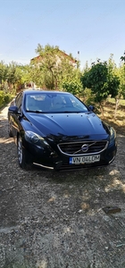 VolvoV40 2014,1.6diesel,115 cp, 228000 km