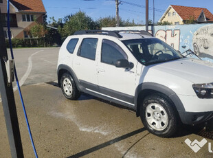 Dacia Duster 4WD 1.6 16v - 2011 - Euro 5 - Laureate PLUS