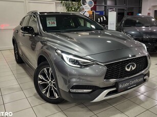 Infiniti Q30