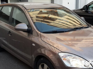 Kia cee'd 2008 masina