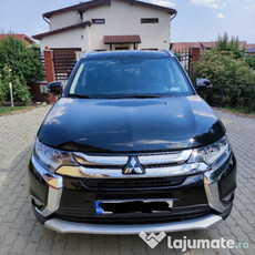 Mitsubishi Outlander Edition 100+ 2.2 Di-D / automat / 360 camera