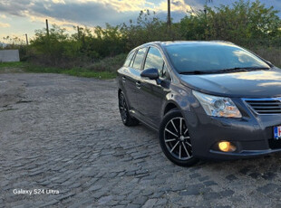 Toyota Avensis/2011/2.0 D/126 CP/Clima/Navi/Camera/