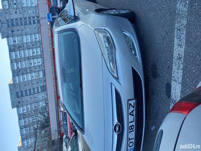 vand sau schimb opel astra j 2011