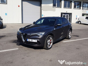 Alfa-Romeo Stelvio quadrifoglio 2.9 v6 turbo 510cai ferrari