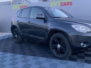 Toyota Rav4 2.2 D Facelift,177cp,4x4, Navigatie,Full,RATE FIXE AVANS ZERO