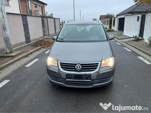 2008 VW Touran 1.9TDi Klima,pilot automat,scaune încălzite