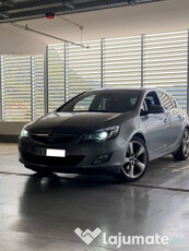 Opel Astra J 2.0 cdti