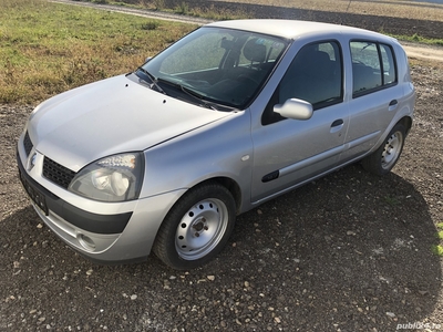 Super oferta Clio 2 benzina