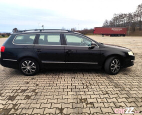 VW Passat An 2010 140 cp Euro 5**Navigatie*Xenon*Senzori parcare