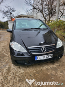 Mercedes Benz a180