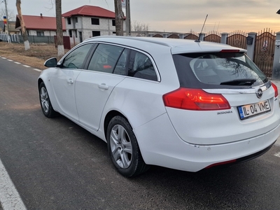 Opel insignia 2013