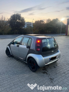 Smart forfour impecabil anul 2005