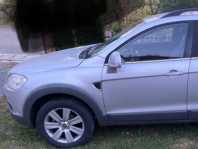 Vând Chevrolet Captiva