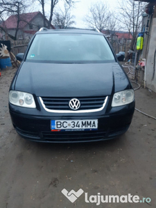 Vw touran 2.0 TDI 140 cp 6+1 trepte