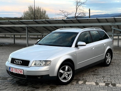 Audi A4 B6 an 2003 motor 1,9 AVX 5+1 trepte Apoldu de Sus