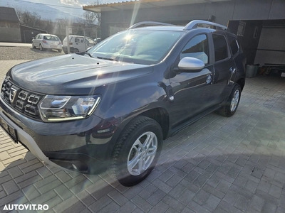 Dacia Duster 1.6 SCe Prestige jante 17