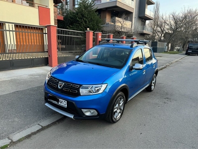 Dacia sandero stepway prestige/0.9 cmc 90cp Euro 6/2018 /km 131.000 Bucuresti Sectorul 1