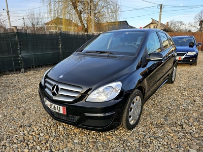 Mercedes-Benz B180 2011 / 2.0 Diesel 109 Cp euro 5/ Automata 7G-Tronic Craiova