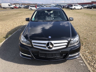 Mercedes c200 bleuEfiiciency Avantgarde Salonta