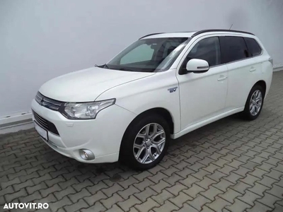 Mitsubishi Outlander 2.0 4WD Plug-In Hybrid