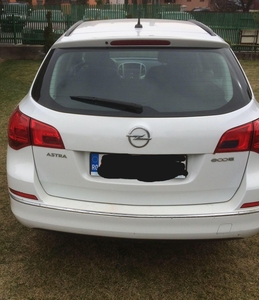 Opel astra j, diesel Pachia