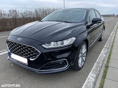 Ford Mondeo 2.0 HEV Vignale