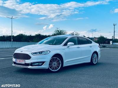 Ford Mondeo Vignale 2.0 Hybrid