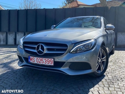 Mercedes-Benz C 220 (BlueTEC) d 7G-TRONIC Avantgarde