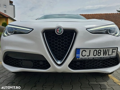 Alfa Romeo Stelvio 2.0 Turbo 16V AT8-Q4 Veloce