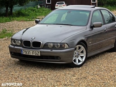 BMW Seria 5 530dA