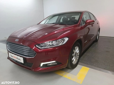 Ford Mondeo 2.0 Hybrid