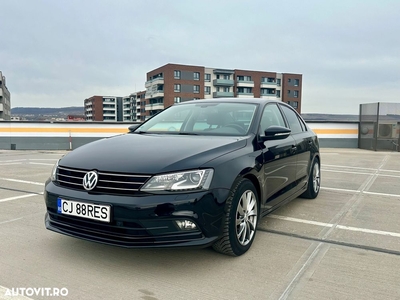 Volkswagen Jetta 2.0 TDI DSG Highline