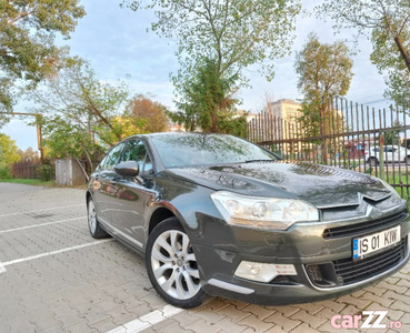 Citroen C5 berlina, benzina fara turbo