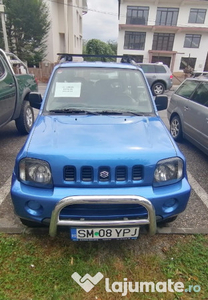 Suzuki Jimny masina